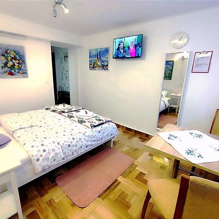 Studio Apartmani L'Art Zagreb Luaran gambar