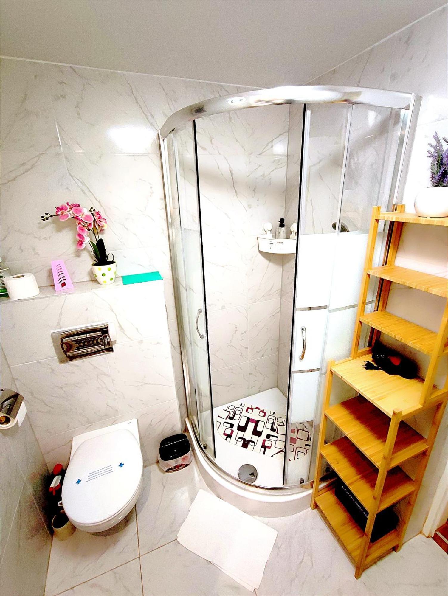 Studio Apartmani L'Art Zagreb Luaran gambar
